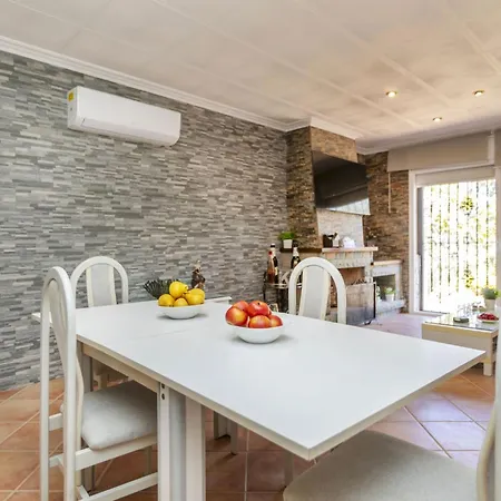 Aguilera By Interhome